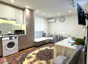 Satılır 2 otaqlı 45 m2 köhnə tikili İnşaatçılar m.