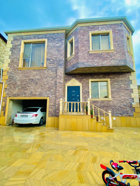 Satılır 5 otaqlı 200 m2 villa Badamdar