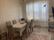 Satılır 3 otaqlı 80 m2 köhnə tikili Xətai r.
