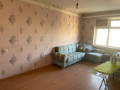Satılır 3 otaqlı 80 m2 köhnə tikili Həzi Aslanov m.