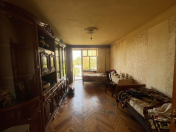 Satılır 3 otaqlı 80 m2 köhnə tikili Elmlər Akademiyası m.