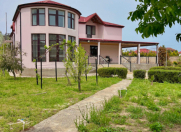 Satılır 8 otaqlı 420 m2 bağ evi Mərdəkan