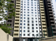 Satılır 4 otaqlı 136 m2 yeni tikili Şah İsmayıl Xətai m.