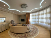 Satılır 3 otaqlı 165 m2 yeni tikili Gənclik m.