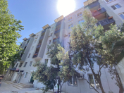 Satılır 2 otaqlı 43 m2 köhnə tikili 8 Noyabr m.