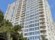 Satılır 3 otaqlı 142 m2 yeni tikili Şah İsmayıl Xətai m.