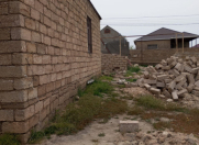 Satılır 3 otaqlı 3 m2 həyət evi Binə