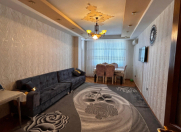 Satılır 2 otaqlı 90 m2 yeni tikili Memar Əcəmi m.