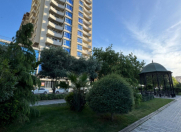 Satılır 3 otaqlı 136 m2 yeni tikili Ağ şəhər