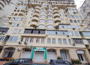 Satılır 3 otaqlı 120 m2 yeni tikili İnşaatçılar m.