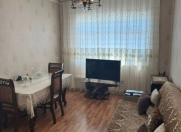 Satılır 2 otaqlı 65 m2 köhnə tikili Əhmədli m.