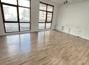 İcarəyə verilir 6 otaqlı 200 m2 ofis 28 May m.