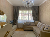Satılır 2 otaqlı 60 m2 köhnə tikili Əhmədli m.