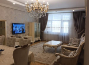 Satılır 4 otaqlı 181 m2 yeni tikili Gənclik m.