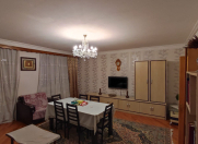 Satılır 2 otaqlı 65 m2 köhnə tikili Nizami m.