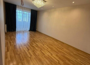 Satılır 2 otaqlı 70 m2 yeni tikili 8 Noyabr m.
