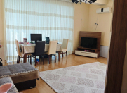 Satılır 3 otaqlı 135 m2 yeni tikili Elmlər Akademiyası m.
