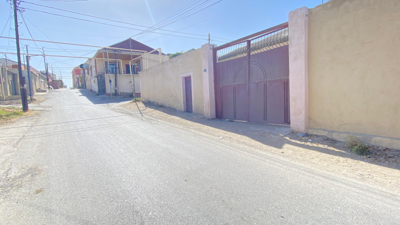 Satılır 4 otaqlı 140 m2 həyət evi Binəqədi