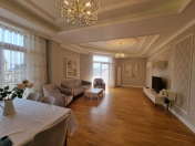 İcarəyə verilir 3 otaqlı 132 m2 yeni tikili Xətai r.