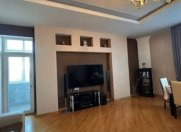 Satılır 3 otaqlı 130 m2 yeni tikili Nizami m.