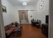 Satılır 4 otaqlı 84 m2 köhnə tikili 28 May m.