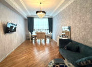 Satılır 2 otaqlı 82 m2 yeni tikili İnşaatçılar m.