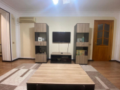 Satılır 2 otaqlı 50 m2 köhnə tikili Zabitlər parkı