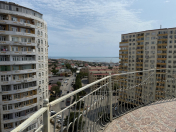 Satılır 2 otaqlı 46 m2 köhnə tikili Həzi Aslanov m.