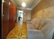 Satılır 3 otaqlı 75 m2 köhnə tikili Yasamal r.