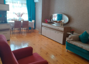 Satılır 4 otaqlı 110 m2 köhnə tikili Yeni Yasamal