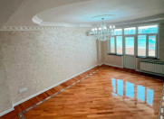 Satılır 3 otaqlı 135 m2 yeni tikili Yasamal r.