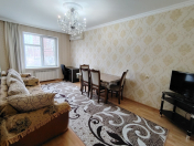 İcarəyə verilir 3 otaqlı 80 m2 köhnə tikili 8 Noyabr m.