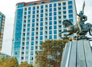 Satılır 4 otaqlı 220 m2 yeni tikili Dostluq kinoteatrı