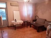 Satılır 3 otaqlı 75 m2 köhnə tikili Montin