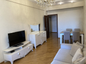 Satılır 3 otaqlı 102 m2 yeni tikili Elmlər Akademiyası m.