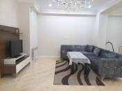 İcarəyə verilir 3 otaqlı 100 m2 yeni tikili 8 Noyabr m.