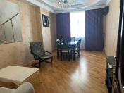 İcarəyə verilir 3 otaqlı 150 m2 yeni tikili Nəsimi r.