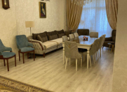 Satılır 3 otaqlı 125 m2 yeni tikili 28 May m.