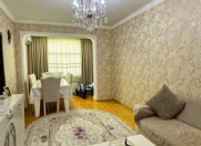 Satılır 2 otaqlı 50 m2 köhnə tikili Memar Əcəmi m.