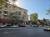 Satılır 2 otaqlı 60 m2 köhnə tikili Nəriman Nərimanov m.