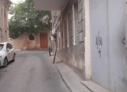 İcarəyə verilir 2 otaqlı 40 m2 köhnə tikili İçəri Şəhər