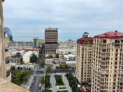 İcarəyə verilir 3 otaqlı 125 m2 yeni tikili 28 May m.