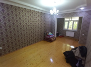 İcarəyə verilir 4 otaqlı 110 m2 köhnə tikili Həzi Aslanov m.