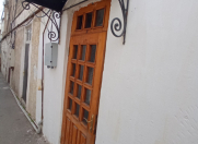 İcarəyə verilir 1 otaqlı 18 m2 həyət evi Nizami m.