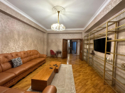 İcarəyə verilir 3 otaqlı 100 m2 yeni tikili Şərq Bazarı