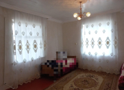 Satılır 5 otaqlı 300 m2 həyət evi Şəmkir