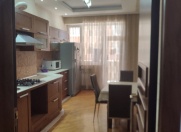 İcarəyə verilir 3 otaqlı 138 m2 yeni tikili Gənclik m.