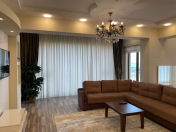 Satılır 4 otaqlı 185 m2 yeni tikili Şah İsmayıl Xətai m.