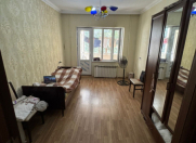 Satılır 2 otaqlı 60 m2 köhnə tikili Nəriman Nərimanov m.