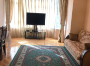 İcarəyə verilir 3 otaqlı 90 m2 yeni tikili 8 Noyabr m.